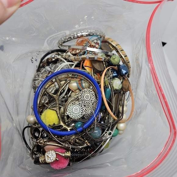 4.5 lb DIY repurpose upcycle crafting jewelry lot DO NOT BUNDLE - Picture 2 of 4